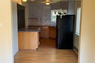 1413 SE Central Ave, College Place, WA 99324 - Photo 6