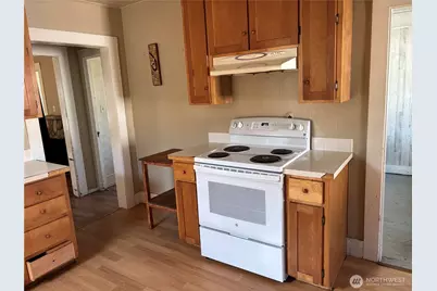 408 Edson Street, Lynden, WA 98264 - Photo 6