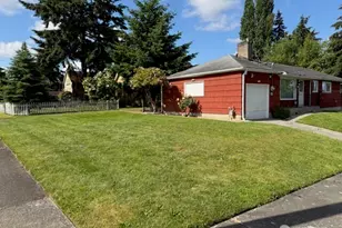 1402 S 44th St, Tacoma, WA 98418 - Photo 2