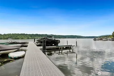 4050 W Lake Sammamish Pkwy NE #103, Redmond, WA 98052 - Photo 1