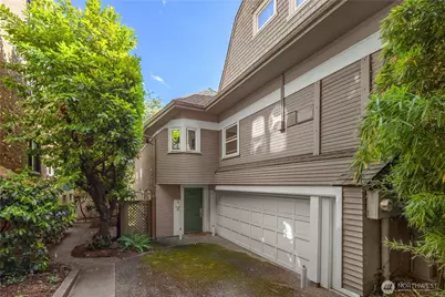 111 W Kinnear Place, Seattle, WA 98119 - Photo 2