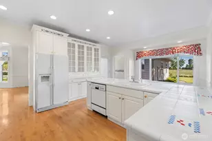17032 Dunbar Rd, Mount Vernon, WA 98273 - Photo 14
