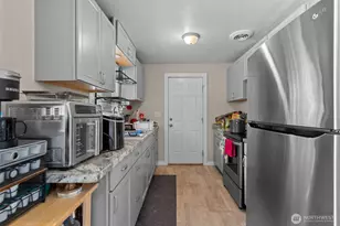 199 1st St SE, East Wenatchee, WA 98802 - Photo 4