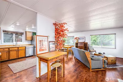 2016 Queen Anne Place, Port Townsend, WA 98368 - Photo 2
