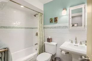 4411 NE 90th St, Seattle, WA 98115 - Photo 22