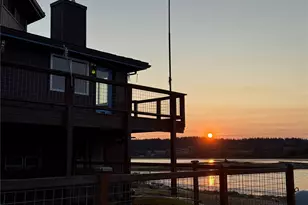 2385 Sunlight Beach Rd, Clinton, WA 98236 - Photo 38