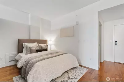 2911 2nd Avenue #811, Seattle, WA 98121 - Photo 12