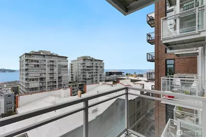 2911 2nd Avenue #811, Seattle, WA 98121 - Photo 16