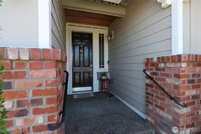 8542 Bainbridge Loop NE, Lacey, WA 98516 - Photo 2
