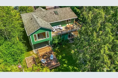 9543 46th Avenue NE, Seattle, WA 98115 - Photo 1