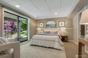 9543 46th Ave NE, Seattle, WA 98115 - Photo 16