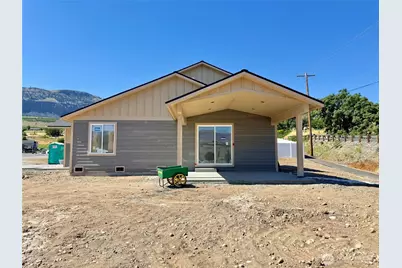 145 Juanita Way, Malaga, WA 98828 - Photo 10