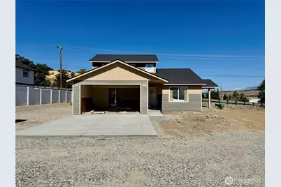 145 Juanita Way, Malaga, WA 98828 - Photo 2