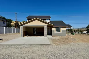 145 Juanita Way, Malaga, WA 98828 - Photo 2