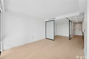 300 Virginia St, Seattle, WA 98121 - Photo 14