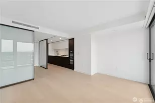300 Virginia St, Seattle, WA 98121 - Photo 16