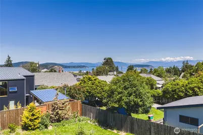 1112 37th Street, Anacortes, WA 98221 - Photo 10