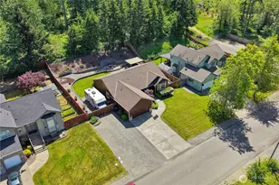 11903 261st Ave Ct E, Buckley, WA 98321 - Photo 2