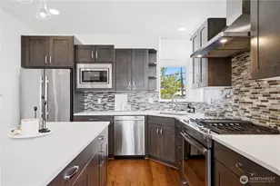 4106 Linden Ave N, Seattle, WA 98103 - Photo 8