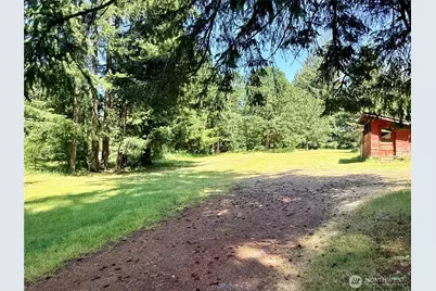 503 Centre Street N, Rainier, WA 98576 - Photo 16