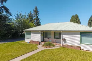 902 North Street SE, Tumwater, WA 98501 - Photo 2