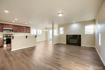 2319 193rd Street E, Spanaway, WA 98387 - Photo 4