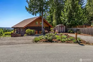 180 E Sea Vista Ln, Grapeview, WA 98546 - Photo 2