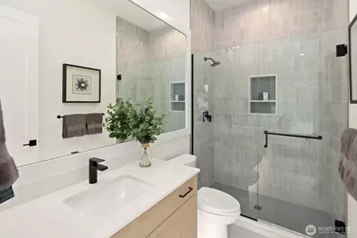 12729 NE 112th Street, Kirkland, WA 98033 - Photo 24
