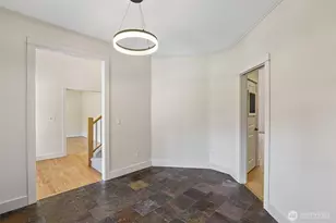 2445 W 10th St, Washougal, WA 98671 - Photo 18