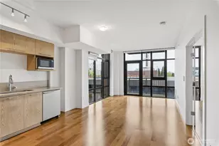 2911 2nd Ave, Seattle, WA 98121 - Photo 2