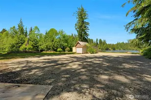 32893 S Shore Dr, Mount Vernon, WA 98274 - Photo 6
