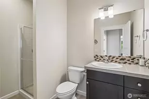 19119 106th Ave Ct E, Puyallup, WA 98374 - Photo 14