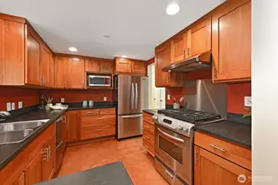 5109 S Angeline St, Seattle, WA 98118 - Photo 10