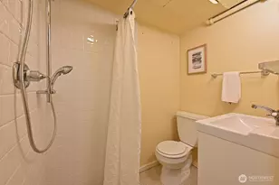 5109 S Angeline St, Seattle, WA 98118 - Photo 20