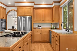 3910 225th Ct NE, Redmond, WA 98053 - Photo 12
