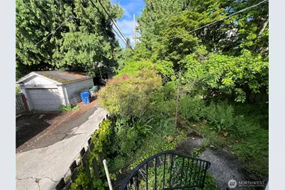3021 Fuhrman Avenue E, Seattle, WA 98102 - Photo 24