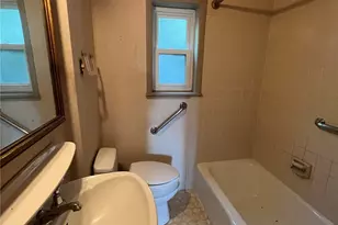3021 Fuhrman Ave E, Seattle, WA 98102 - Photo 14