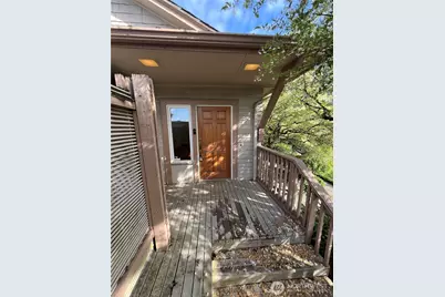 3021 Fuhrman Avenue E, Seattle, WA 98102 - Photo 4
