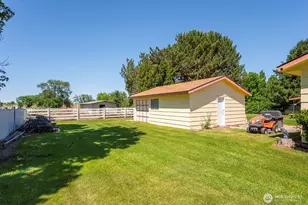 4934 Road L 9 NE, Moses Lake, WA 98837 - Photo 14