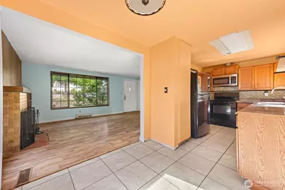 11419 Crestwood Drive S, Seattle, WA 98178 - Photo 8
