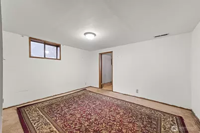 11419 Crestwood Drive S, Seattle, WA 98178 - Photo 16