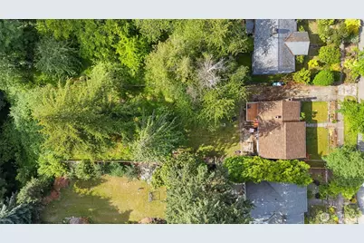 11419 Crestwood Drive S, Seattle, WA 98178 - Photo 28