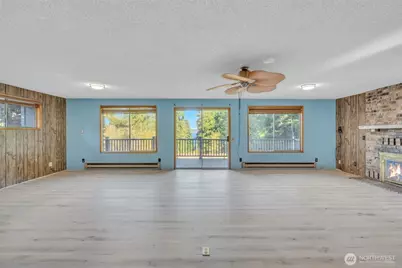 10318 Morris Boulevard, Steilacoom, WA 98388 - Photo 10