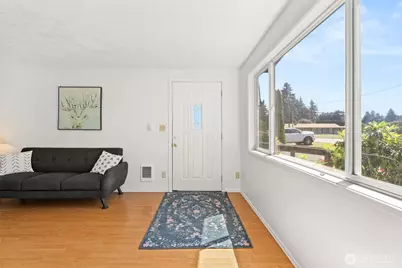 466 Garfield Avenue E, Tenino, WA 98589 - Photo 8