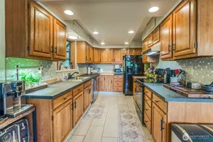 127 Montgomery Ln, Orcas Island, WA 98245 - Photo 12