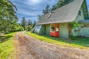 127 Montgomery Ln, Orcas Island, WA 98245 - Photo 24