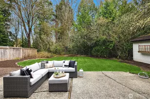 10622 184th Ave NE, Redmond, WA 98052 - Photo 32