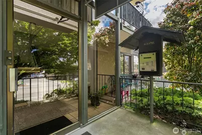 6110 24th Avenue NW #203, Seattle, WA 98107 - Photo 22