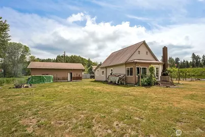 8512 Driftwood Lane, Castle Rock, WA 98611 - Photo 20