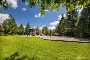 1421 225th Pl SE, Sammamish, WA 98075 - Photo 32